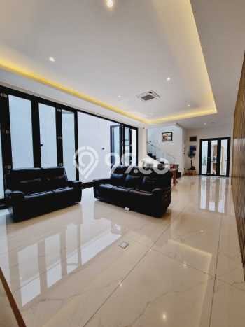 Rumah Mewah Dijual LT 267m2 di Cempaka Putih, Jakarta Pusat Rumah Mewah Dijual LT 267m2 di Cempaka Putih, Jakarta Pusat