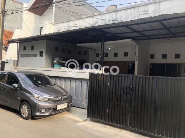 Rumah Modern 5 KT di Rawamangun Jakarta Timur Unfurnished Rumah Modern 5 KT di Rawamangun Jakarta Timur Unfurnished