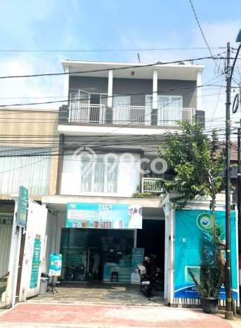 Hunian Elit LB 180m2 Siap Pakai Desain Elegan di Pondok Kelapa, Jakarta Timur Hunian Elit LB 180m2 Siap Pakai Desain Elegan di Pondok Kelapa, Jakarta Timur