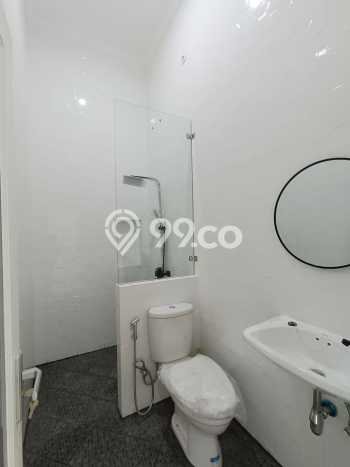 Rumah Modern 3 KT di Pondok Kelapa Jakarta Timur Unfurnished Rumah Modern 3 KT di Pondok Kelapa Jakarta Timur Unfurnished