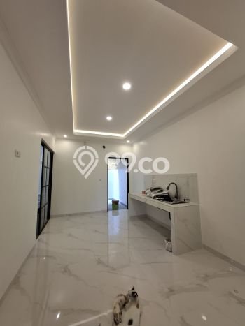 Rumah Mewah LB 350m2 Siap Huni Desain Elegan di Pejaten, Jakarta Selatan Rumah Mewah LB 350m2 Siap Huni Desain Elegan di Pejaten, Jakarta Selatan