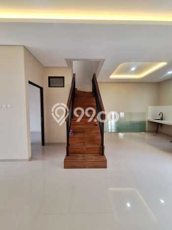 For Sale Hunian Rumah Terawat 4 KT di Jatibening, Bekasi For Sale Hunian Rumah Terawat 4 KT di Jatibening, Bekasi