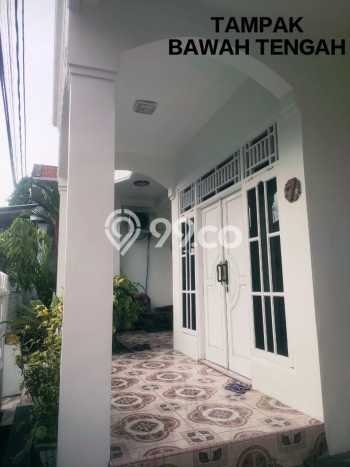 Dijual Rumah Eksklusif 5 KT di Pondok Kelapa, Jakarta Timur Dijual Rumah Eksklusif 5 KT di Pondok Kelapa, Jakarta Timur