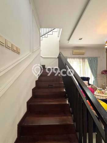 Rumah Mewah LB 400m2 Siap Pakai Desain Elegan di Pondok Kelapa, Jakarta Timur Rumah Mewah LB 400m2 Siap Pakai Desain Elegan di Pondok Kelapa, Jakarta Timur