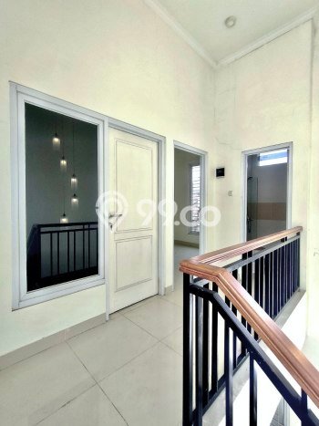 For Sale Hunian Rumah Terawat 3 KT di Galaxy, Bekasi For Sale Hunian Rumah Terawat 3 KT di Galaxy, Bekasi