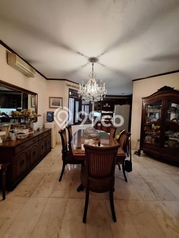 Rumah Elit Modern Siap Huni di Pondok Kelapa Jakarta Timur Rumah Elit Modern Siap Huni di Pondok Kelapa Jakarta Timur