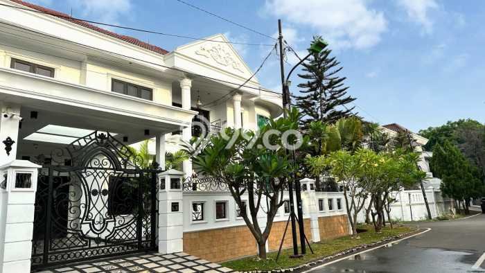 Jual Rumah Luas Megah Dengan View Eksklusif di Kayu Putih, Jakarta Timur Jual Rumah Luas Megah Dengan View Eksklusif di Kayu Putih, Jakarta Timur