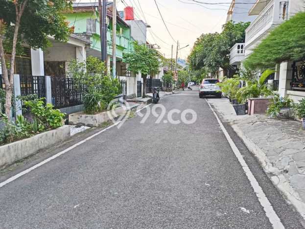 Rumah Modern 5 Kamar LT 143m2 di Rawamangun Rumah Modern 5 Kamar LT 143m2 di Rawamangun