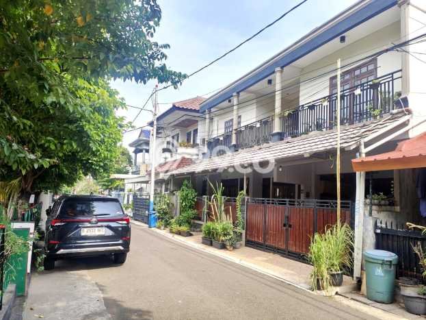 Dijual Rumah Luas Elegan Dengan View Eksklusif di Rawamangun, Jakarta Timur Dijual Rumah Luas Elegan Dengan View Eksklusif di Rawamangun, Jakarta Timur