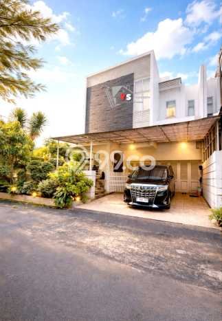 Rumah Mewah LB 400m2 Siap Pakai Desain Elegan di Pondok Kelapa, Jakarta Timur Rumah Mewah LB 400m2 Siap Pakai Desain Elegan di Pondok Kelapa, Jakarta Timur