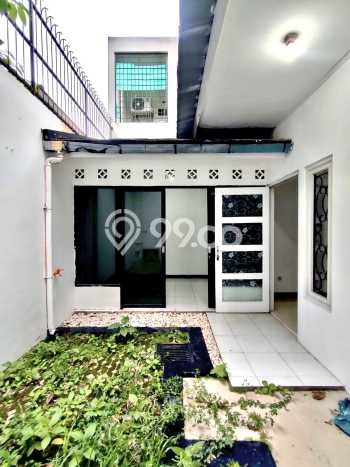 Rumah Minimalis 3 Kamar LT 119m2 di Kota Wisata Rumah Minimalis 3 Kamar LT 119m2 di Kota Wisata