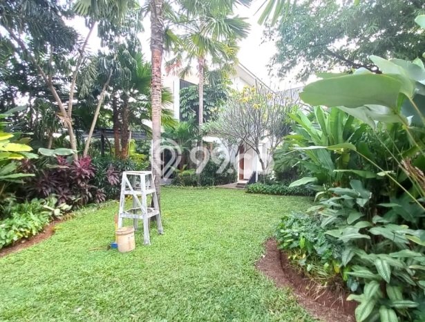 Dijual Rumah Mewah Megah Dengan View Eksklusif di Kuningan, Jakarta Selatan Dijual Rumah Mewah Megah Dengan View Eksklusif di Kuningan, Jakarta Selatan