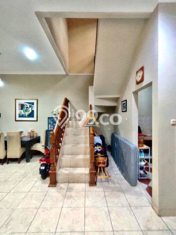 Dijual Hunian Rumah Terawat 4 KT di Galaxy, Bekasi Dijual Hunian Rumah Terawat 4 KT di Galaxy, Bekasi