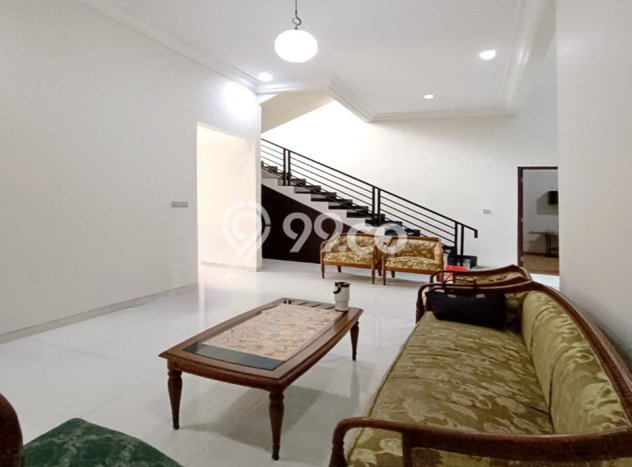 Ready to Use! Luxury House LT 174m2 Desain Modern di Rawamangun Ready to Use! Luxury House LT 174m2 Desain Modern di Rawamangun
