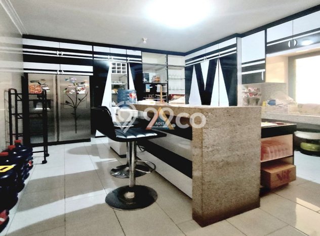 Rumah Elit LB 400m2 Siap Pakai Desain Elegan di Kota Wisata, Bogor Rumah Elit LB 400m2 Siap Pakai Desain Elegan di Kota Wisata, Bogor