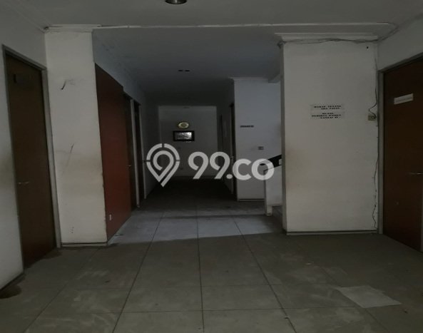 Gudang Dijual di Ciracas LT 742m2, LB 500m2 Solusi Investasi Cerdas Gudang Dijual di Ciracas LT 742m2, LB 500m2 Solusi Investasi Cerdas