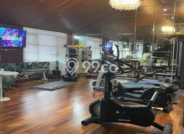 Dijual Rumah Premium dengan Fasilitas Sekitar Komplit di Kebayoran Lama, Jakarta Selatan Dijual Rumah Premium dengan Fasilitas Sekitar Komplit di Kebayoran Lama, Jakarta Selatan