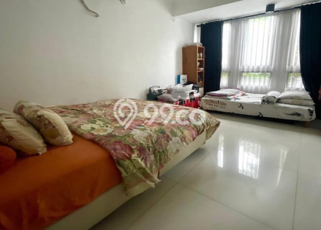 Rumah Mewah LB 300m2 Siap Huni Desain Elegan di Cinere, Jakarta Selatan Rumah Mewah LB 300m2 Siap Huni Desain Elegan di Cinere, Jakarta Selatan