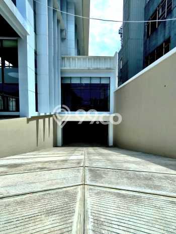 Untuk Dijual! Gudang di Otista Jakarta Timur LT 1212m2 / LB 3060m2 Kawasan Strategis Untuk Dijual! Gudang di Otista Jakarta Timur LT 1212m2 / LB 3060m2 Kawasan Strategis