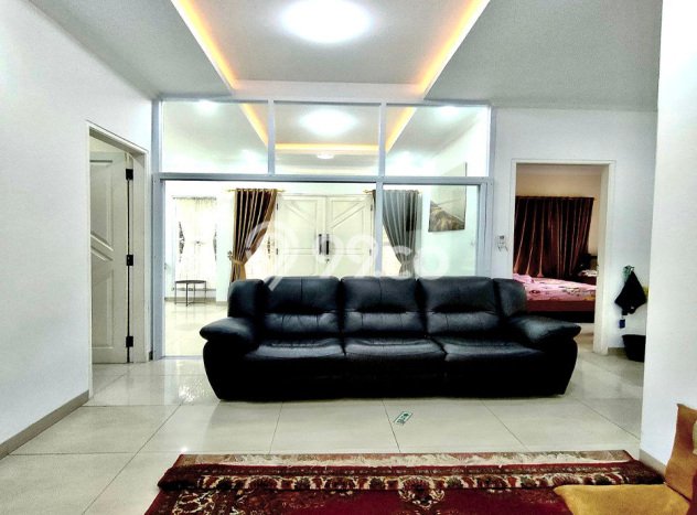 For Sale! Luxury House LT 232m2 Desain Elegan di Galaxy For Sale! Luxury House LT 232m2 Desain Elegan di Galaxy