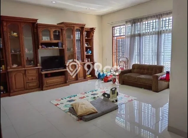 Rumah Siap Pakai di Margacinta, Bandung, LT 214m² LB 220m² Rumah Siap Pakai di Margacinta, Bandung, LT 214m² LB 220m²