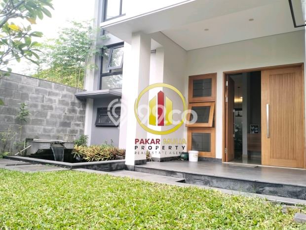 Rumah Elit Modern Siap Huni di Burangrang Bandung Rumah Elit Modern Siap Huni di Burangrang Bandung