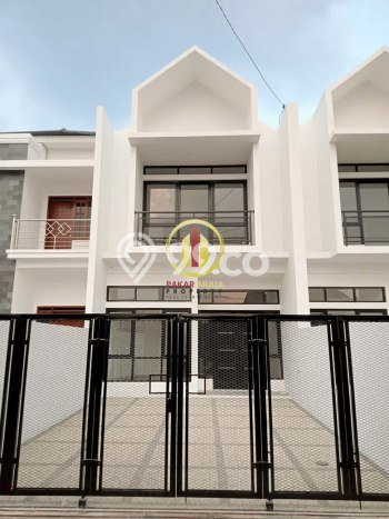 Rumah Modern Cantik 4 KT Siap Huni di Arcamanik Rumah Modern Cantik 4 KT Siap Huni di Arcamanik