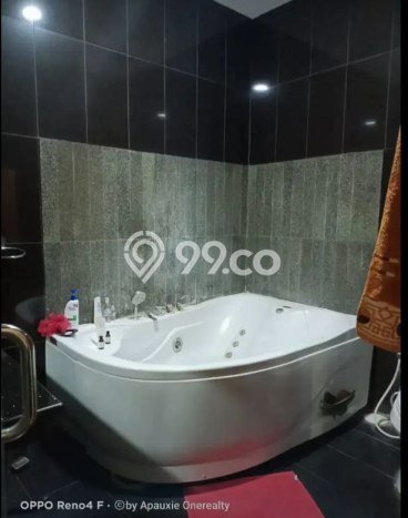 Rumah Nyaman di , Bandung, Luas 325m2m² Bangunan 350m2m² Rumah Nyaman di , Bandung, Luas 325m2m² Bangunan 350m2m²
