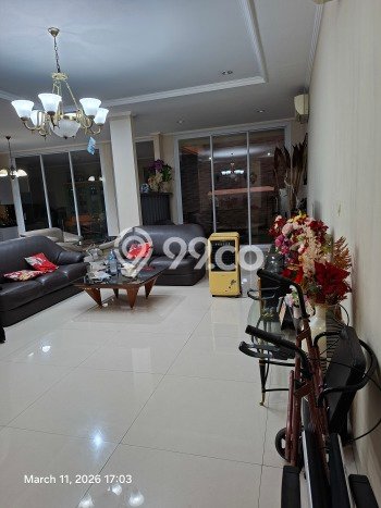 Rumah Mewah LB 400m2 Siap Huni Desain Elegan di Puri Indah, Jakarta Barat Rumah Mewah LB 400m2 Siap Huni Desain Elegan di Puri Indah, Jakarta Barat