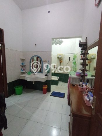 Dijual Rumah Luas Elegan Dengan View Eksklusif di Soekarno Hatta, Malang Dijual Rumah Luas Elegan Dengan View Eksklusif di Soekarno Hatta, Malang