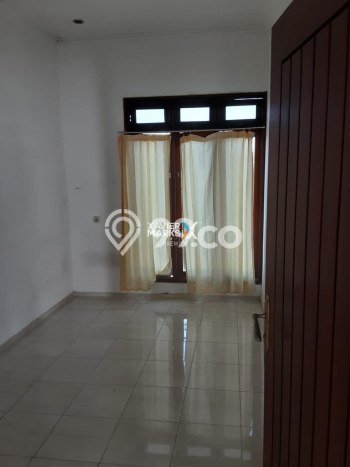 For Sale Hunian Rumah Terawat 8 Kamar di Araya, Malang For Sale Hunian Rumah Terawat 8 Kamar di Araya, Malang