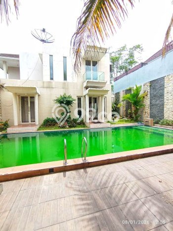 Rumah Luxury Modern Tanpa Renovasi di Araya Malang Rumah Luxury Modern Tanpa Renovasi di Araya Malang