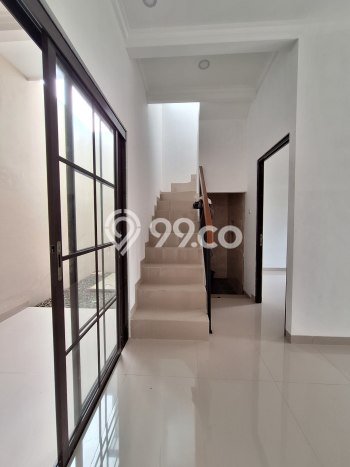 For Sale Rumah 3 Kamar Lokasi Strategis Nyaman dan Strategis di Pamulang For Sale Rumah 3 Kamar Lokasi Strategis Nyaman dan Strategis di Pamulang