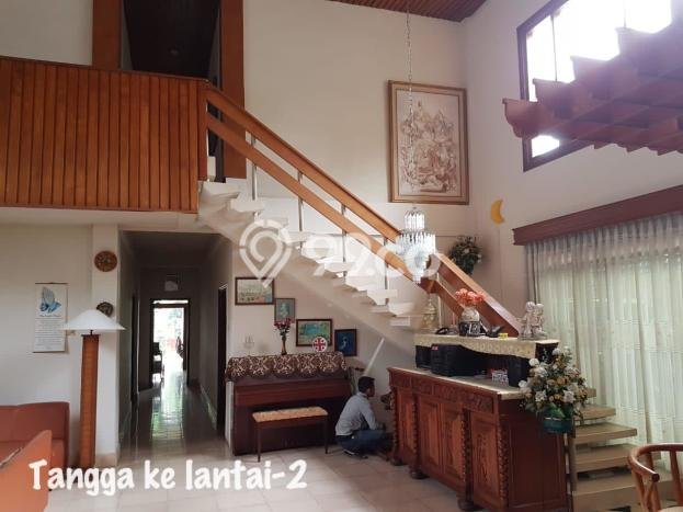 Hunian Elit LB 385m2 Siap Huni Desain Elegan di Hegarmanah, Bandung Hunian Elit LB 385m2 Siap Huni Desain Elegan di Hegarmanah, Bandung