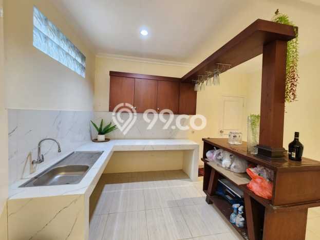 Rumah Elit Modern Siap Huni di Burangrang Bandung Rumah Elit Modern Siap Huni di Burangrang Bandung