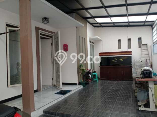 Rumah Luas Asri 3 KT Siap Pakai di Taman Kopo Indah Bandung Rumah Luas Asri 3 KT Siap Pakai di Taman Kopo Indah Bandung