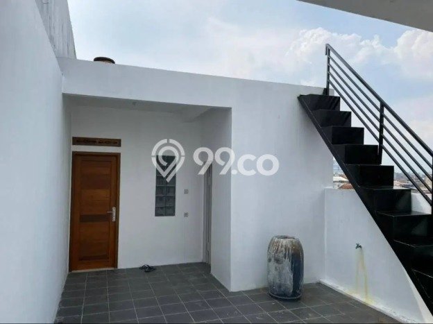 Unit Ruko Dijual di Astanaanyar Bandung Luas Bangunan 210m2 Unit Ruko Dijual di Astanaanyar Bandung Luas Bangunan 210m2
