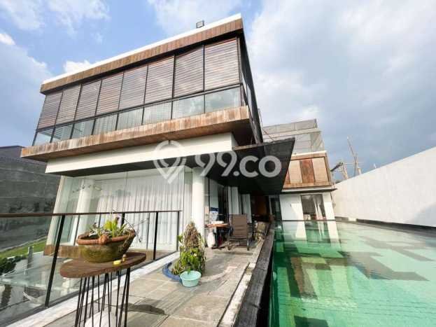 Rumah Mewah LB 700m2 Siap Huni Desain Elegan di Kota Baru Parahyangan, Bandung Rumah Mewah LB 700m2 Siap Huni Desain Elegan di Kota Baru Parahyangan, Bandung
