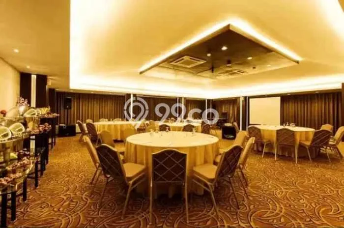 KAWASAN BISNIS! Hotel Kawasan , Luas 4500m2m², Lokasi Premium KAWASAN BISNIS! Hotel Kawasan , Luas 4500m2m², Lokasi Premium
