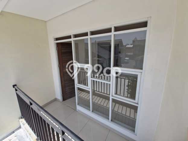 Rumah Minimalis 4 KT di Taman Kopo Indah Bandung Unfurnished Rumah Minimalis 4 KT di Taman Kopo Indah Bandung Unfurnished