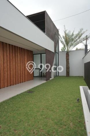 KESEMPATAN EMAS! Vila Kawasan , Luas 695m2m², Lingkungan Eksklusif dengan keamanan terjamin KESEMPATAN EMAS! Vila Kawasan , Luas 695m2m², Lingkungan Eksklusif dengan keamanan terjamin