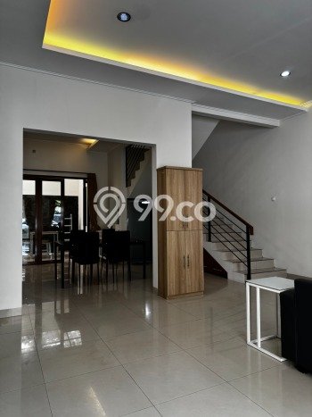 Dijual Rumah Luas Elegan Dengan View Eksklusif di Setra Sari, Bandung Dijual Rumah Luas Elegan Dengan View Eksklusif di Setra Sari, Bandung
