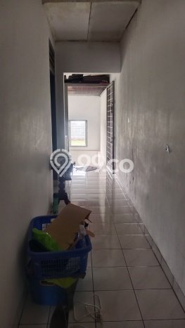 Ruko Dijual di Jakarta Barat LT 90m2 & LB 320m2 Lokasi Terbaik! Ruko Dijual di Jakarta Barat LT 90m2 & LB 320m2 Lokasi Terbaik!