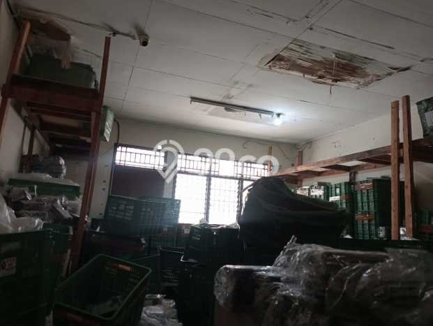 Unit Ruko Dijual di Jakarta Pusat LT 68m2 & LB 270m2 Unit Ruko Dijual di Jakarta Pusat LT 68m2 & LB 270m2