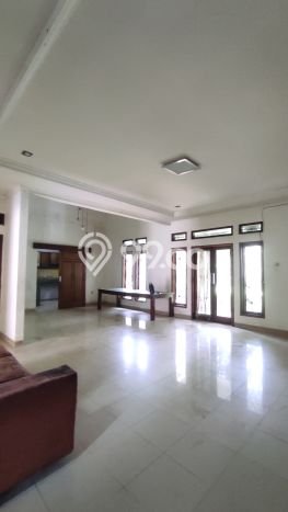 Best Deal Hunian Mewah Ideal dan Luas di Cibeunying Kidul, Bandung Best Deal Hunian Mewah Ideal dan Luas di Cibeunying Kidul, Bandung