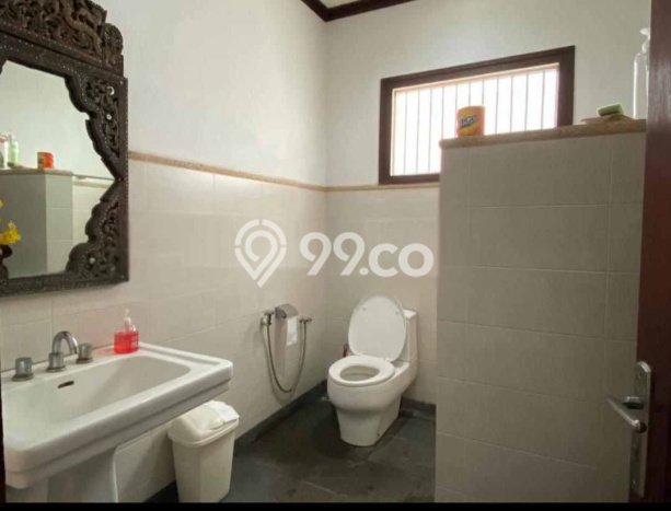 Hunian Mewah Siap Huni LT 1382m2 di Menteng, Jakarta Pusat Hunian Mewah Siap Huni LT 1382m2 di Menteng, Jakarta Pusat