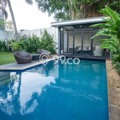 Ready to Use! Luxury House LT 700m2 Desain Modern di Kemang Ready to Use! Luxury House LT 700m2 Desain Modern di Kemang