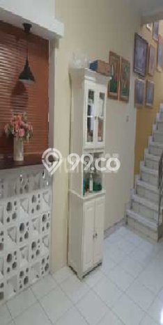 Rumah Mewah LB 220m2 Siap Pakai Desain Elegan di Tanjung Barat, Jakarta Selatan Rumah Mewah LB 220m2 Siap Pakai Desain Elegan di Tanjung Barat, Jakarta Selatan