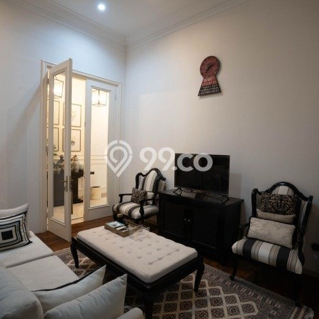 Ready to Use! Luxury House LT 700m2 Desain Modern di Kemang Ready to Use! Luxury House LT 700m2 Desain Modern di Kemang