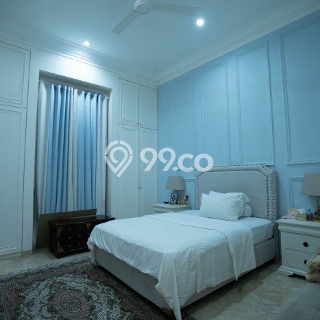 Ready to Use! Luxury House LT 700m2 Desain Modern di Kemang Ready to Use! Luxury House LT 700m2 Desain Modern di Kemang